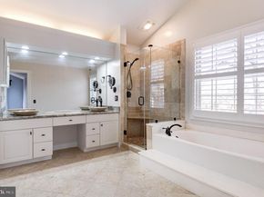 11913 Champion Lake Court, Herndon VA 20170