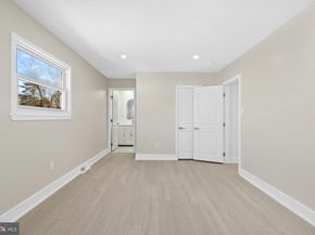 1717 Crestview Avenue, Willow Grove PA 19090