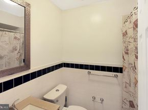 964 Mount Olivet Road NE, Washington DC 20002