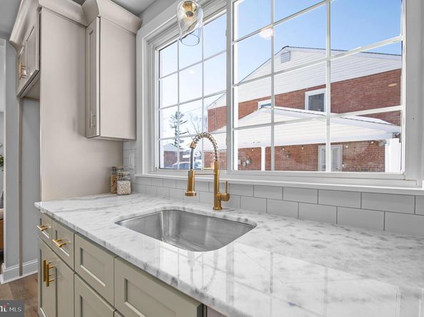 356 Abrams Mill Road, King Of Prussia PA 19406