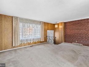 12507 Calpine Road, Philadelphia PA 19154