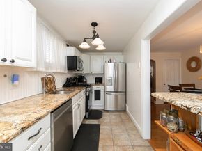 939 Fariston Drive, Drexel Hill PA 19026