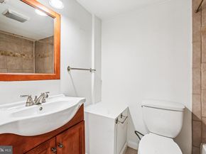 836 Division Avenue NE, Washington DC 20019