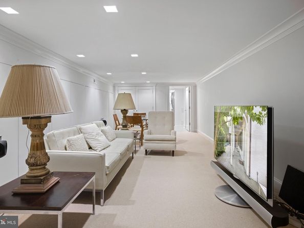 3313 O Street NW, Washington DC 20007