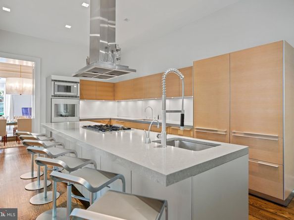 3313 O Street NW, Washington DC 20007