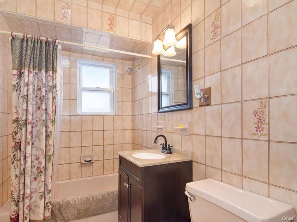 1087 Pierce Avenue, Bronx NY 10461