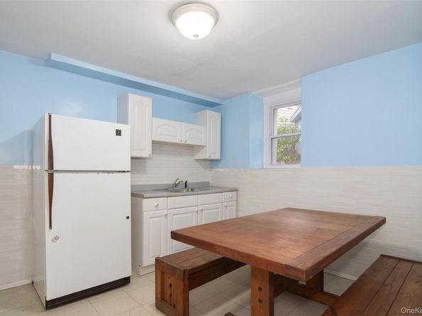 1087 Pierce Avenue, Bronx NY 10461