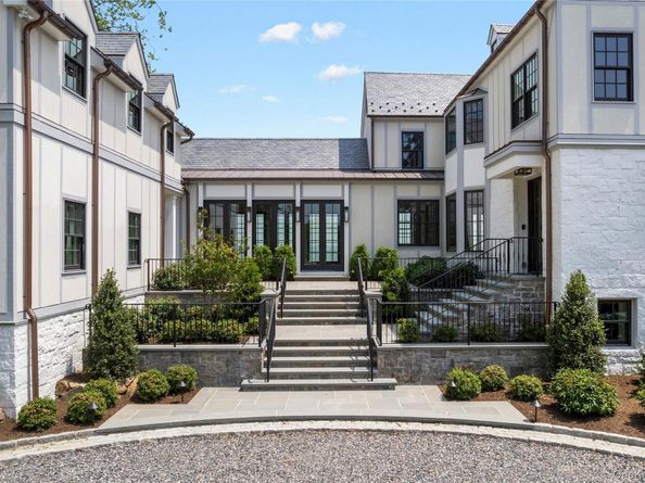 104 Premium Point Road, Mamaroneck NY 10801