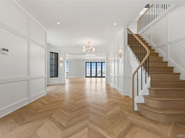104 Premium Point Road, Mamaroneck NY 10801