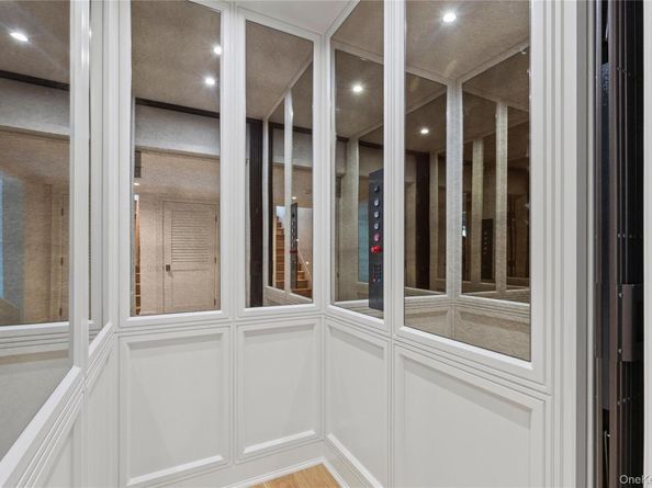 104 Premium Point Road, Mamaroneck NY 10801