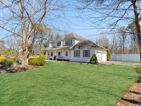 20 Ricky Road, Manorville NY 11949