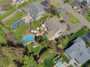 21 Kristi Drive, Muttontown NY 11753