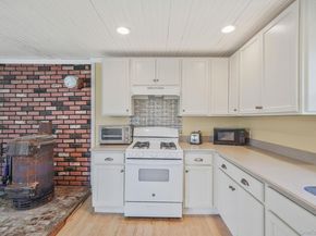 5528 Sound Avenue, Riverhead NY 11901