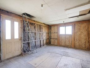 5528 Sound Avenue, Riverhead NY 11901