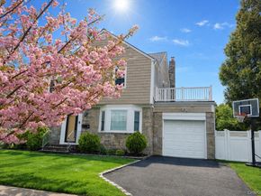 30 Alicia Court, Hempstead NY 11550