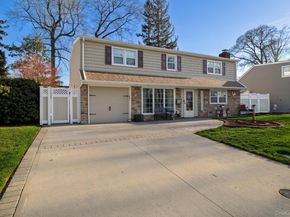 3628 Princeton Drive N, Wantagh NY 11793