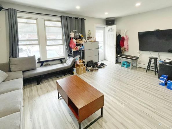 5423 153st, Flushing NY 11355