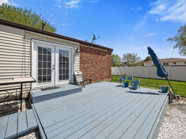 336 W 23rd Street, Deer Park NY 11729