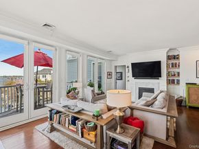 19 Island Point 19, Bronx NY 10464