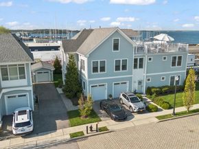 19 Island Point 19, Bronx NY 10464