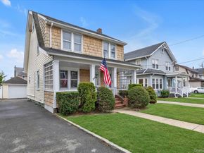 154 Rocklyn Avenue, Lynbrook NY 11563