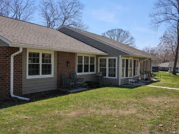 124 Exmore Court A, Ridge NY 11961