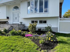 341 Green Court, Oceanside NY 11572