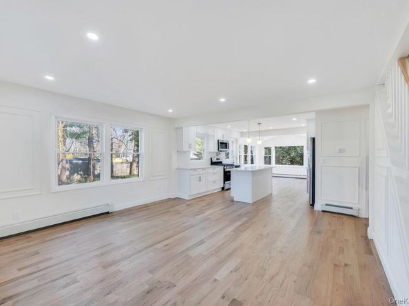 624 Townline Road, Hauppauge NY 11788