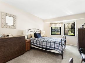 37 Sussex Drive B, Yorktown Heights NY 10598