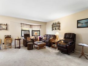 37 Sussex Drive B, Yorktown Heights NY 10598