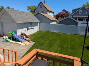84 Woodlawn Avenue, Valley Stream NY 11581