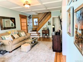 84 Woodlawn Avenue, Valley Stream NY 11581