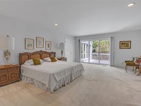 6 Gerriet Court, Northport NY 11768