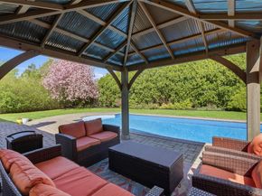 28 Manchester Lane, Stony Brook NY 11790
