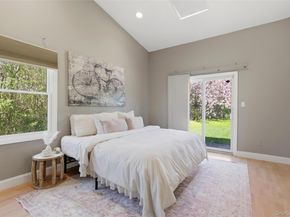28 Manchester Lane, Stony Brook NY 11790