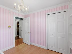 28 Manchester Lane, Stony Brook NY 11790
