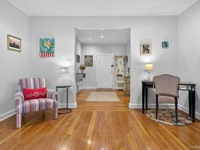 26 Hamilton Place A2, Garden City NY 11530