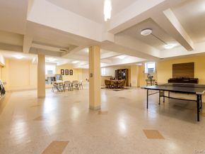 210 E Broadway 4D, Long Beach NY 11561