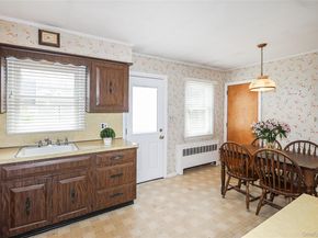 821 10th Street, West Babylon NY 11704