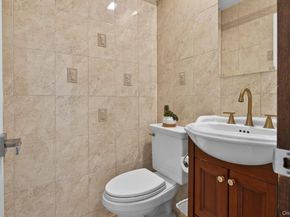17 Hillcrest Drive A, Glen Head NY 11545