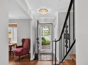 17 Hillcrest Drive A, Glen Head NY 11545