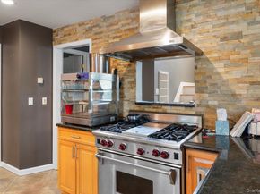 35 Jackson Avenue W, Babylon NY 11702