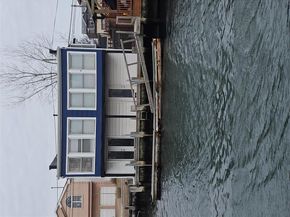 208 Sportsmans Avenue, Freeport NY 11520