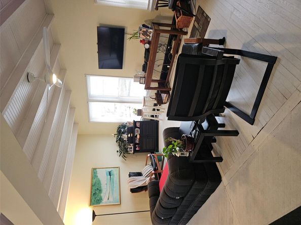 208 Sportsmans Avenue, Freeport NY 11520