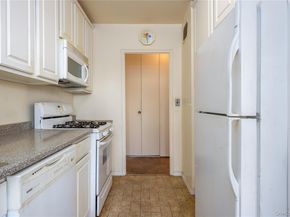 615 Palmer Rd 602, Yonkers NY 10701