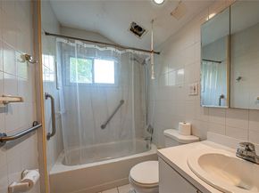 939 Thompson Drive, Bay Shore NY 11706