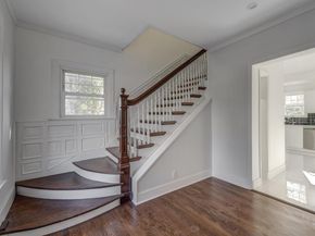 27 Locust Lane, Oyster Bay NY 11771
