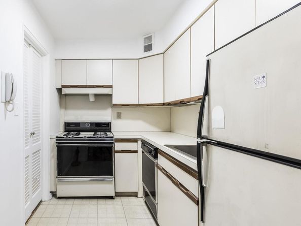 40 Brighton 1st Road 3J, Brooklyn NY 11235