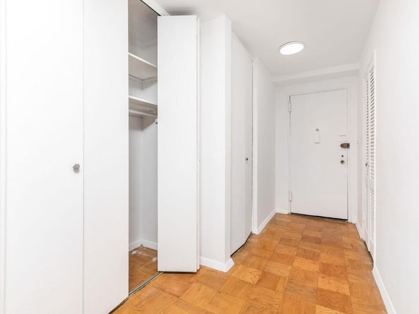 40 Brighton 1st Road 3J, Brooklyn NY 11235