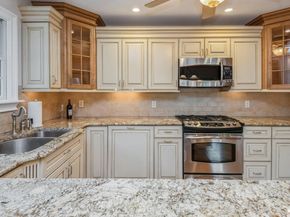 24 Victory Street, Ronkonkoma NY 11779